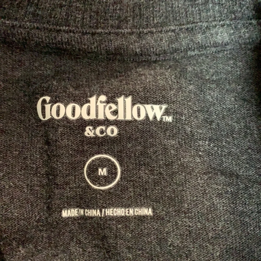 Goodfwllow & Co 💯% Cotton Gray Sweater Size Medium
